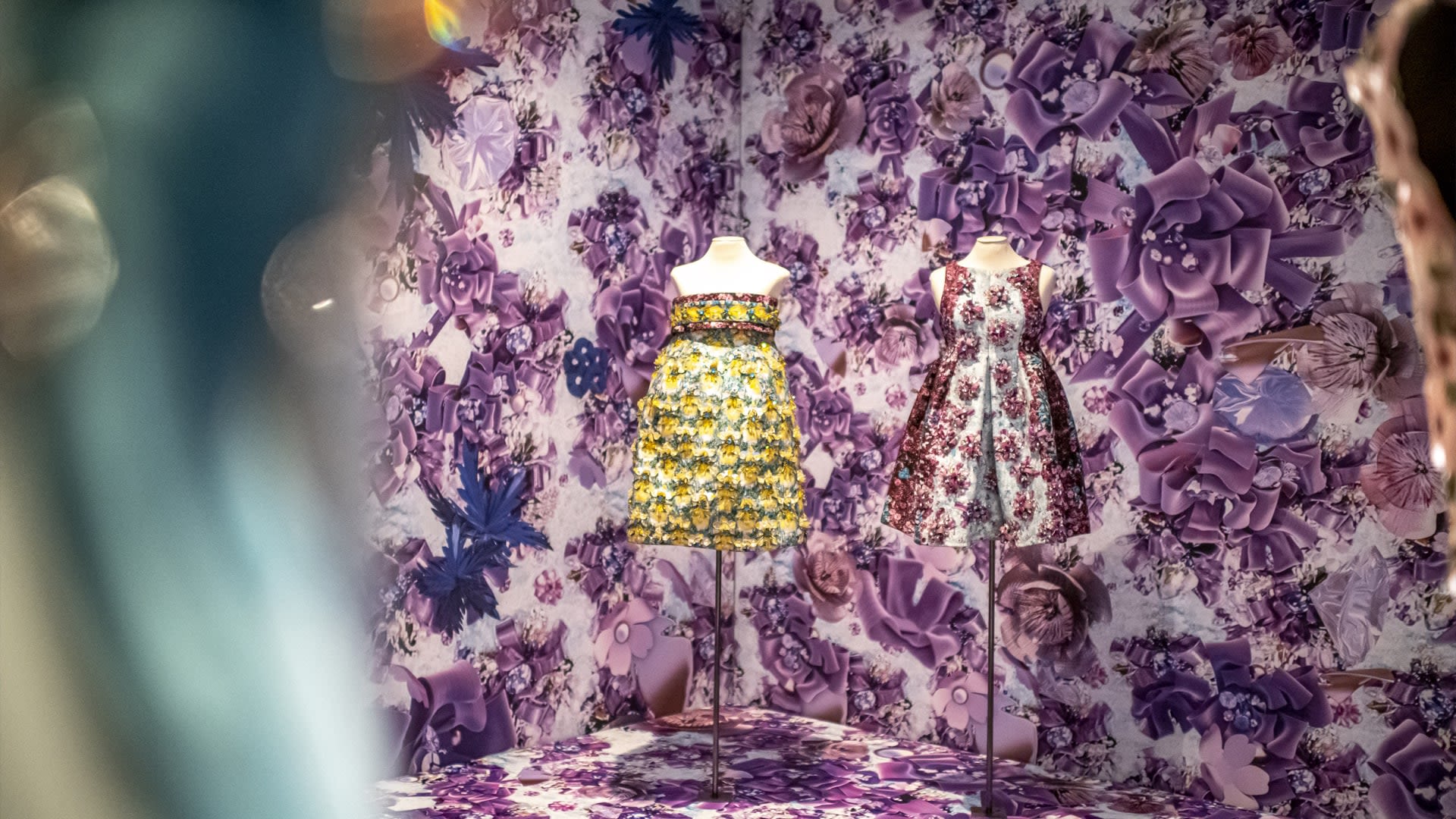Boumediene Belbachir - Fashion Museum Hasselt - Modemuseum Hasselt - SMUK. Fashion Decoration: a Show-Off