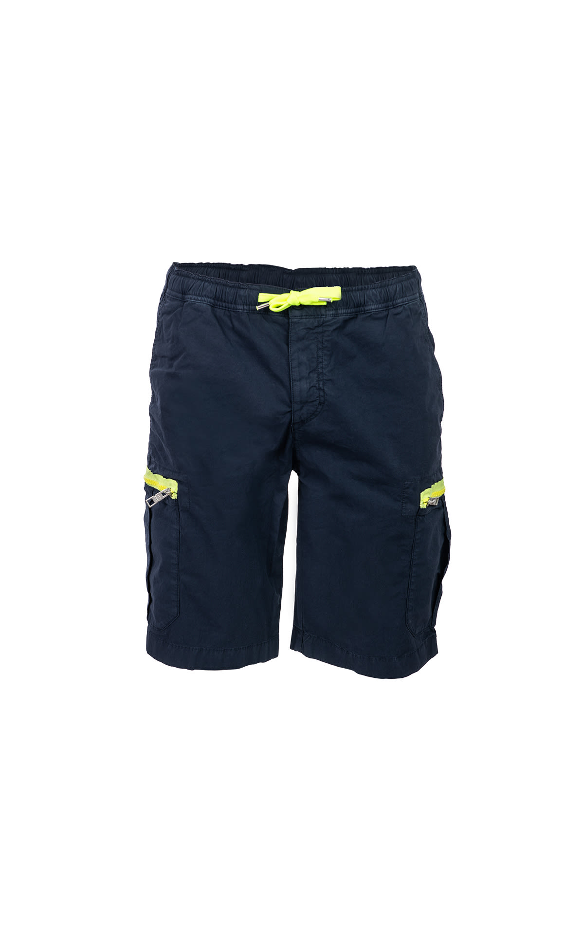 Shorts with zip and drawstring