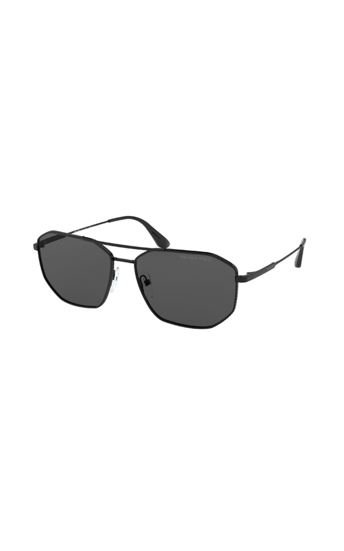 Sunglass Hut lunettes de soleil Prada homme La Vallée Village