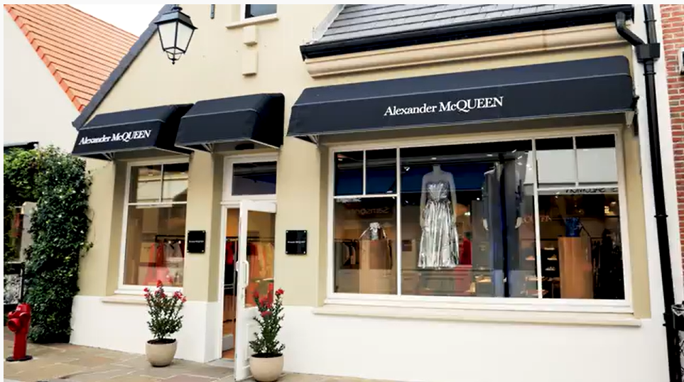Alexander McQueen outlet boutique near Paris La Vallée Village