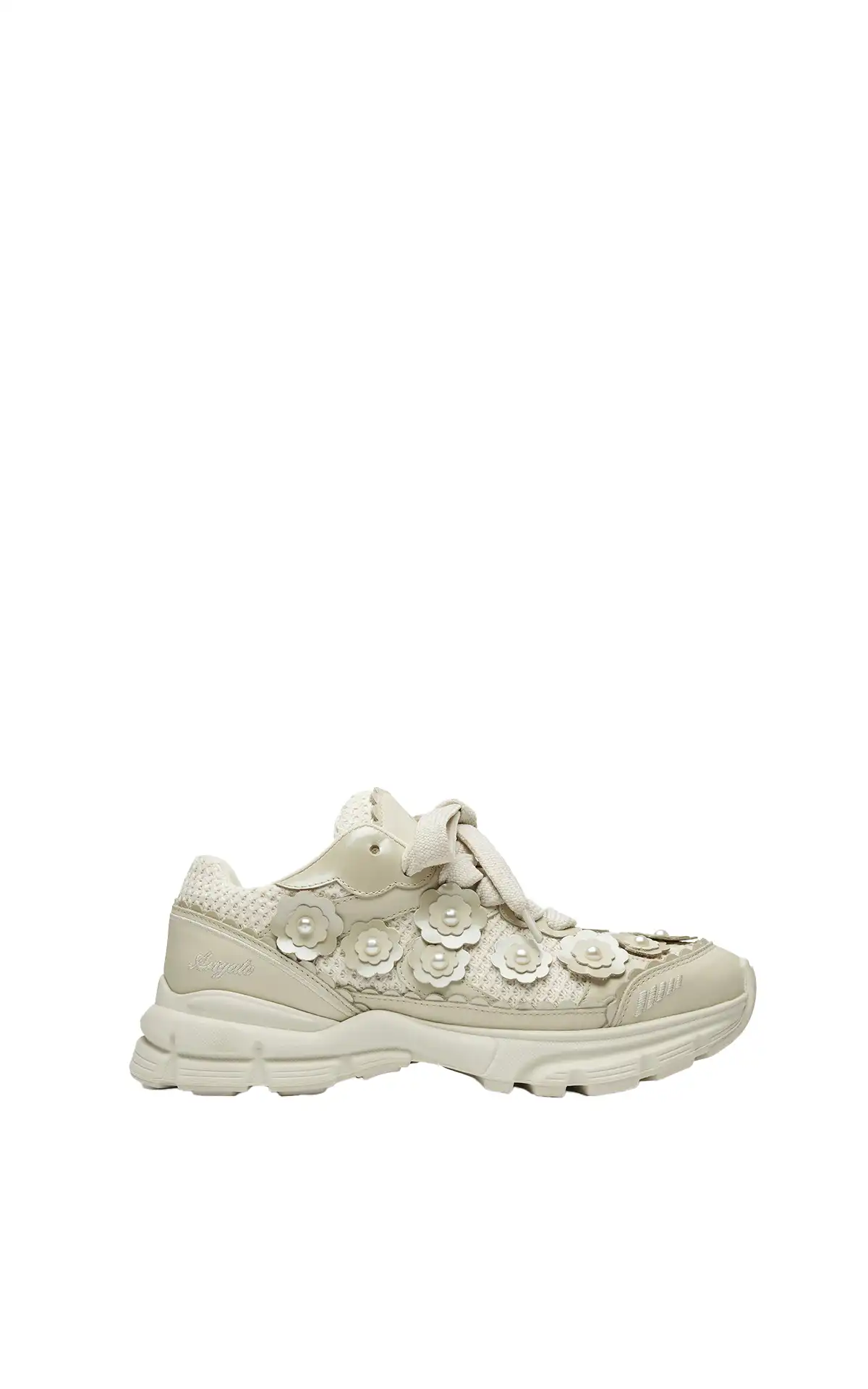 Axel Arigato beige Marathon Flower Runner La Vallée Village