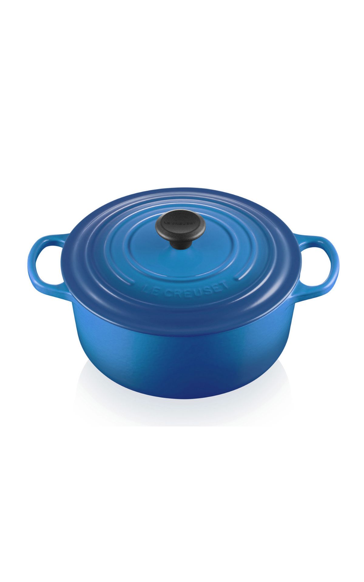 Le Creuset Outlet Near Dublin, Ireland • Kildare Village Kildare Village