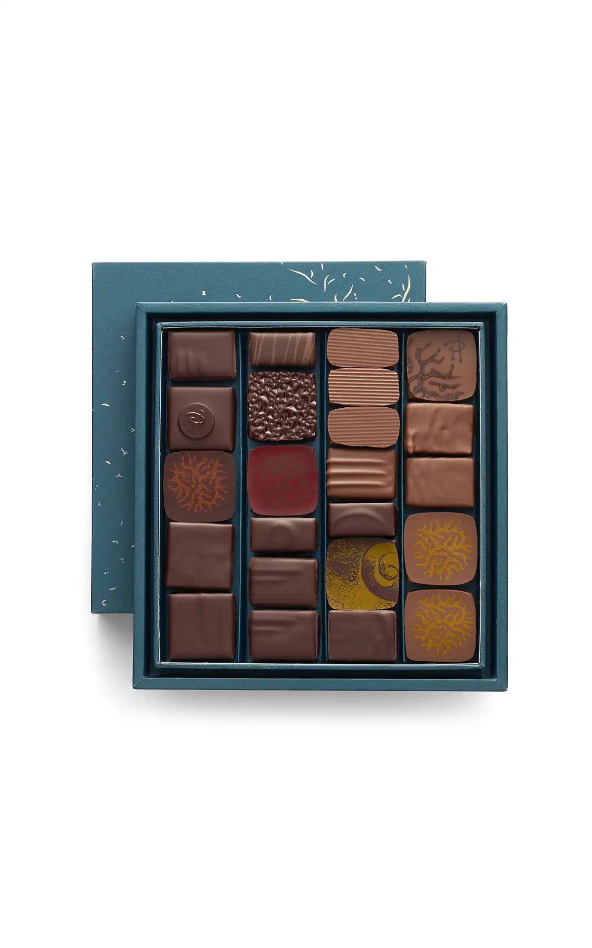 Pierre Hermé Paris Assortiment de bonbons chocolats La Vallée Village