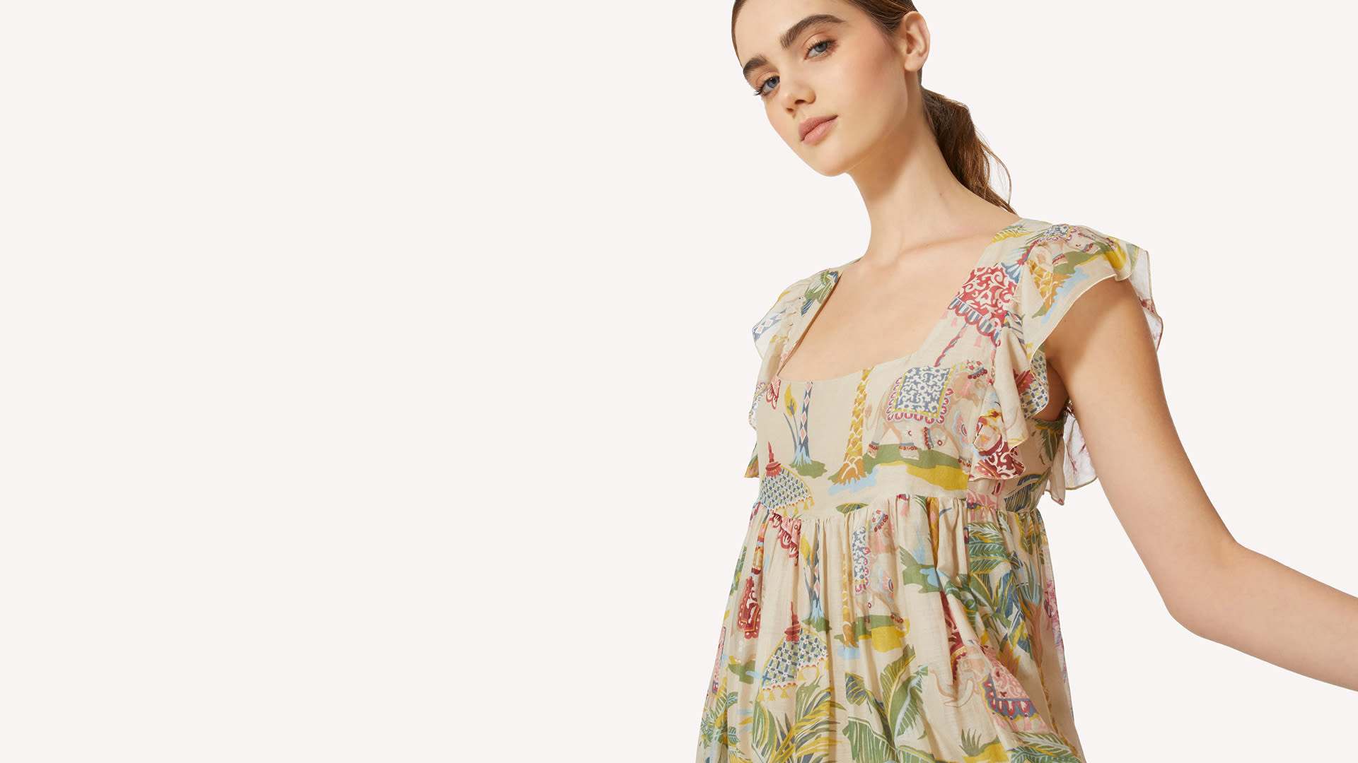 Red Valentino brand La Vallée Village main image