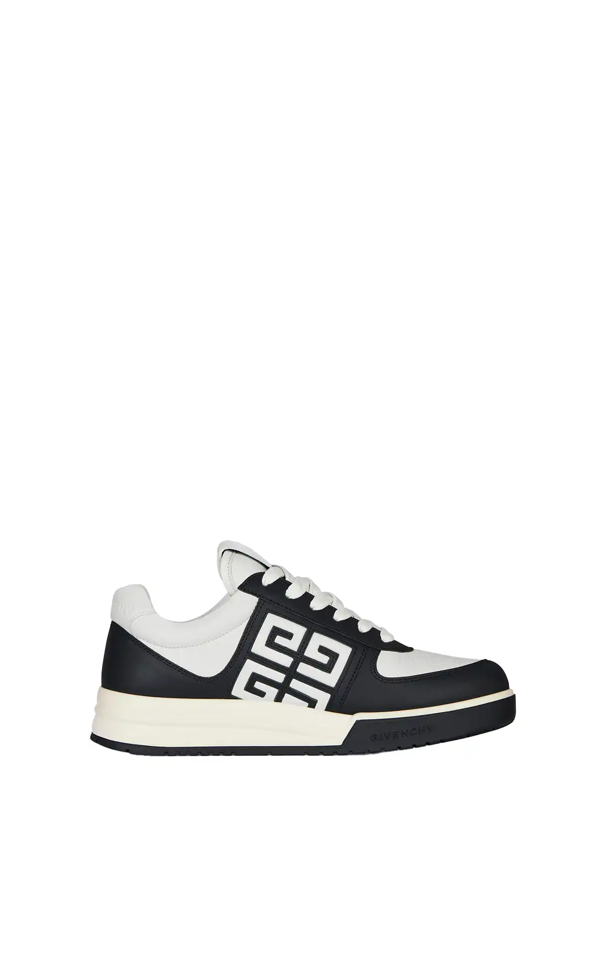 Givenchy Baskets G4 noires et blanches homme La Vallée Village