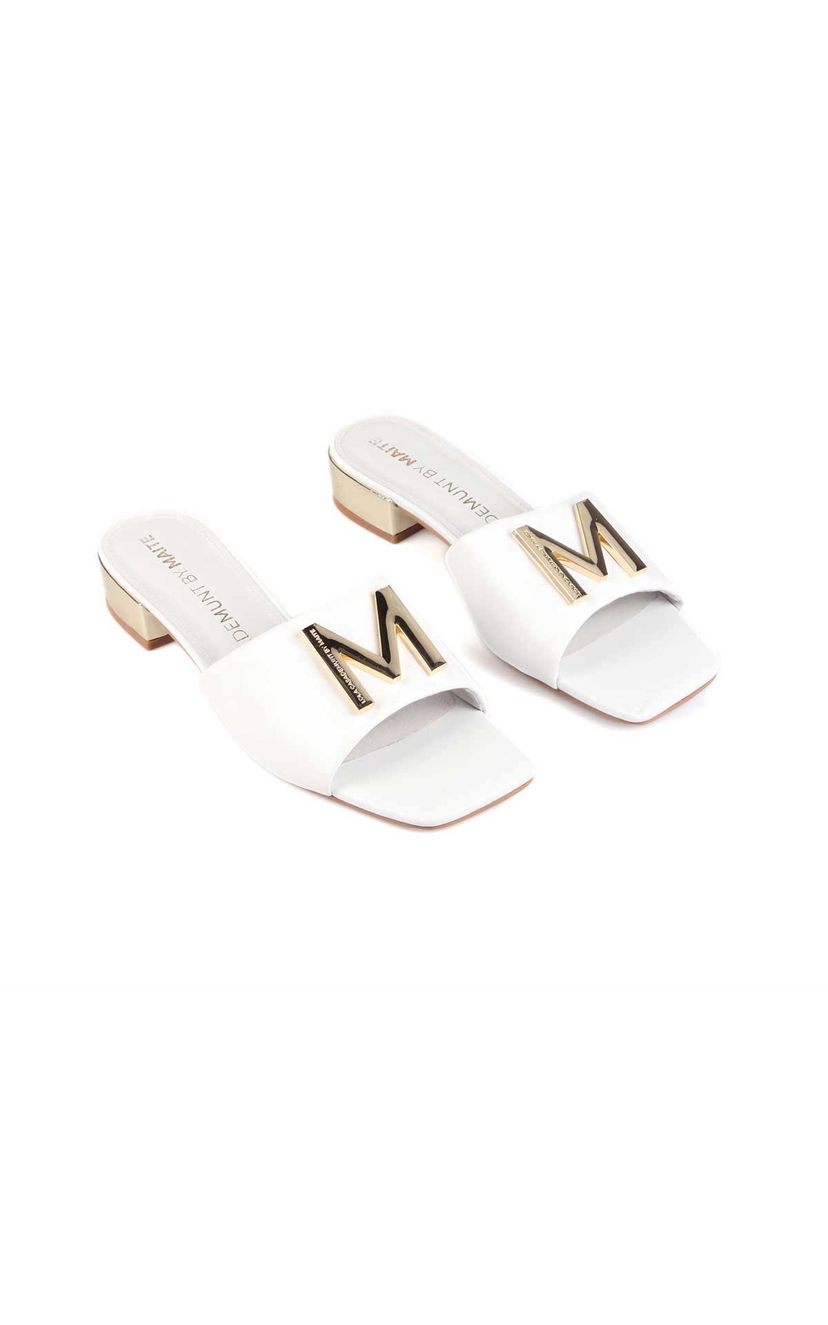 White sandals with mini heel Lola Casademunt