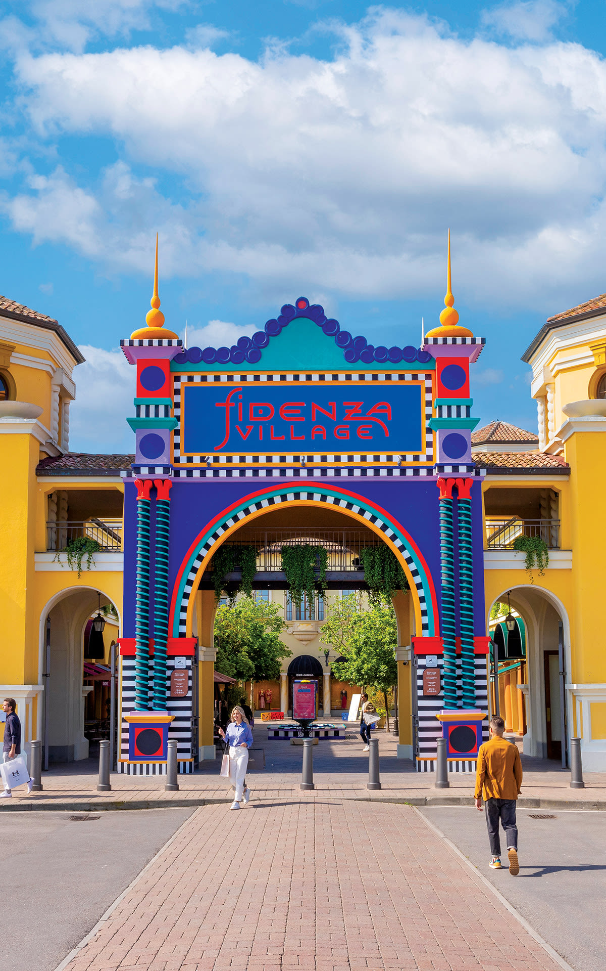 Fidenza Village entrance image