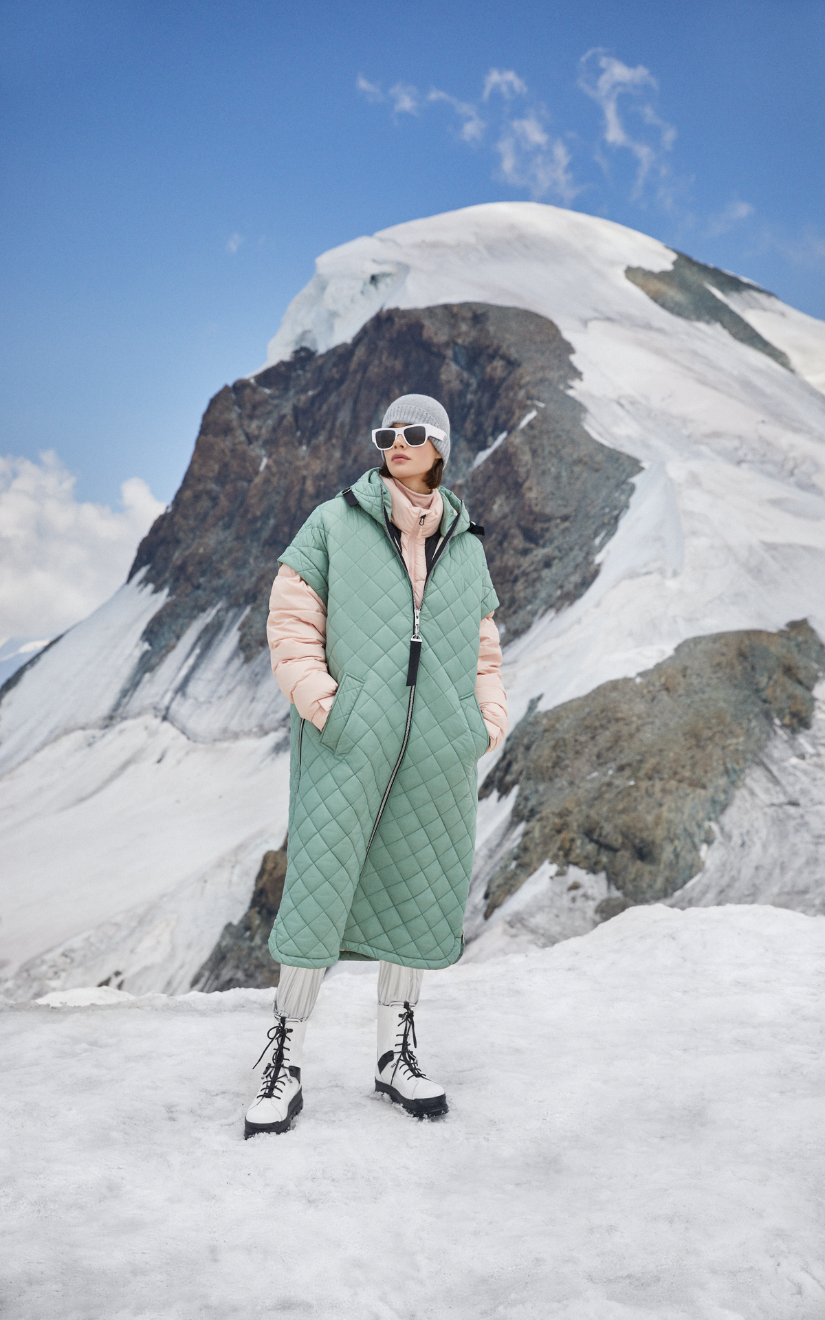 winter-skiwear-puffer-coat