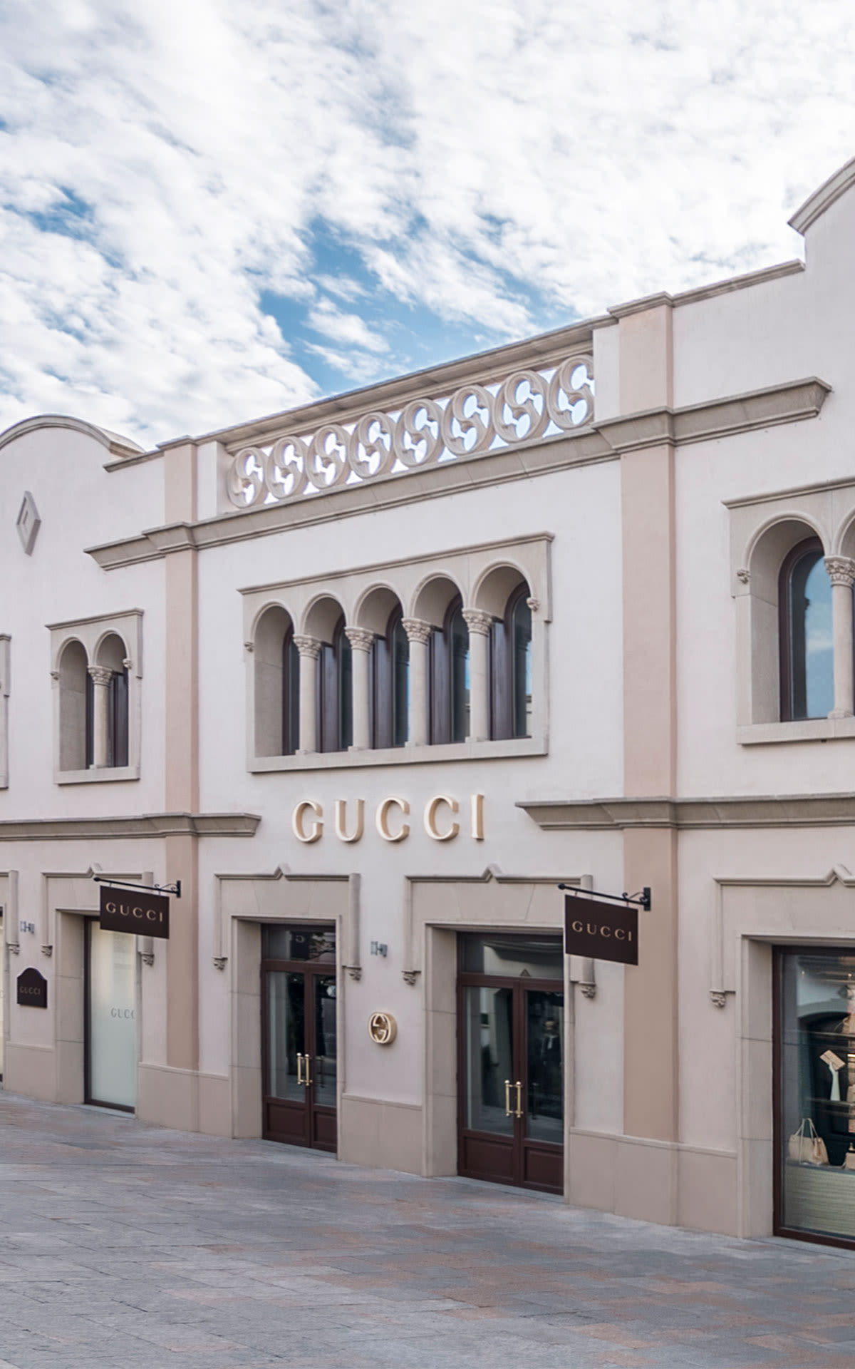 Gucci Outlet | La Roca Village