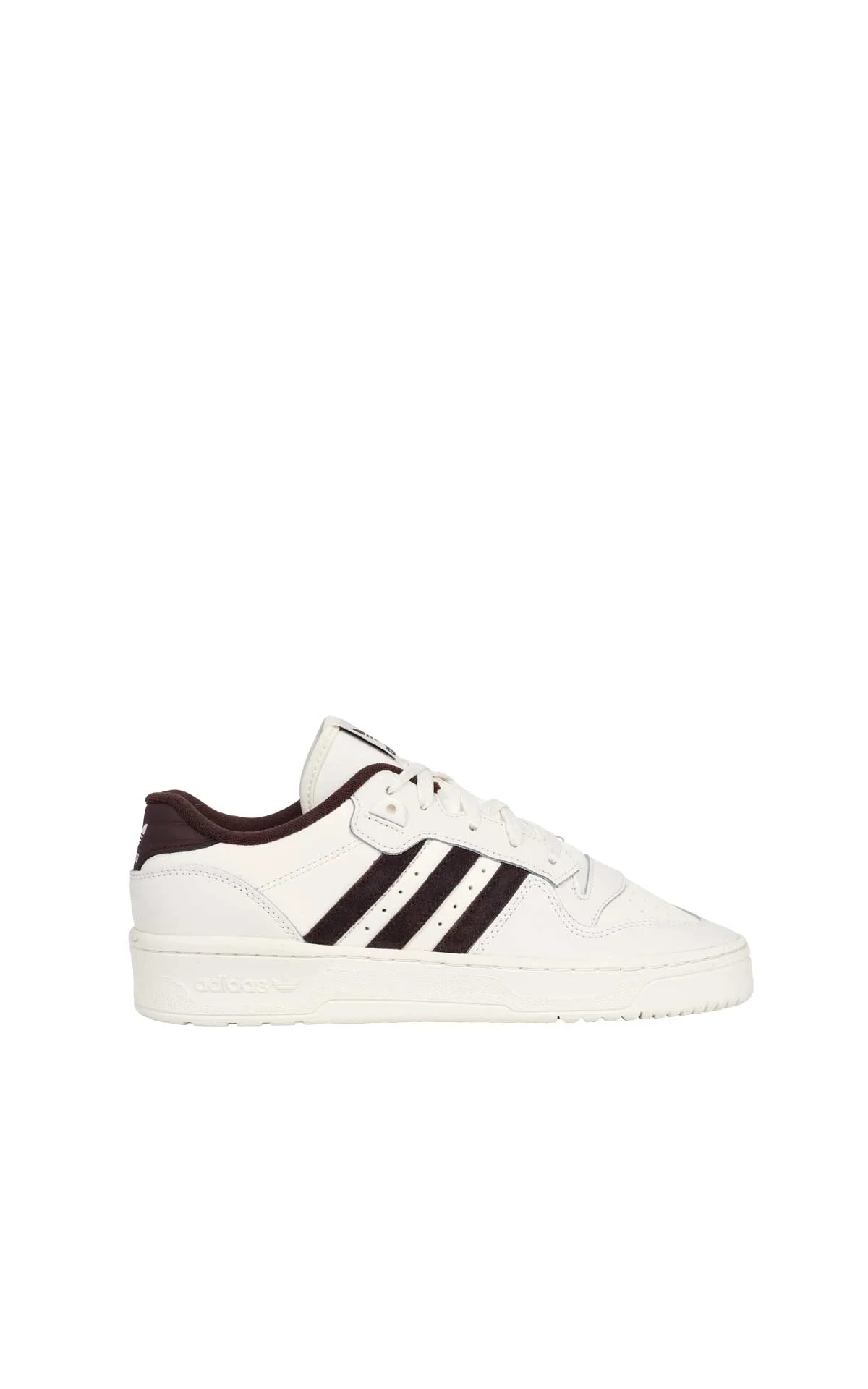 White sneakers adidas outlet barcelona la roca village