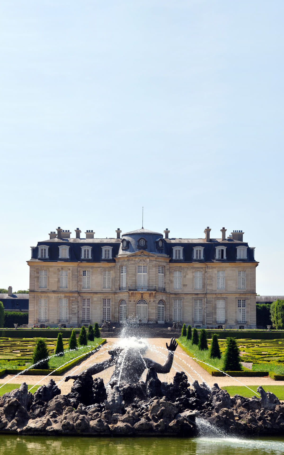 Château de Champs-sur-Marne Attraction Image