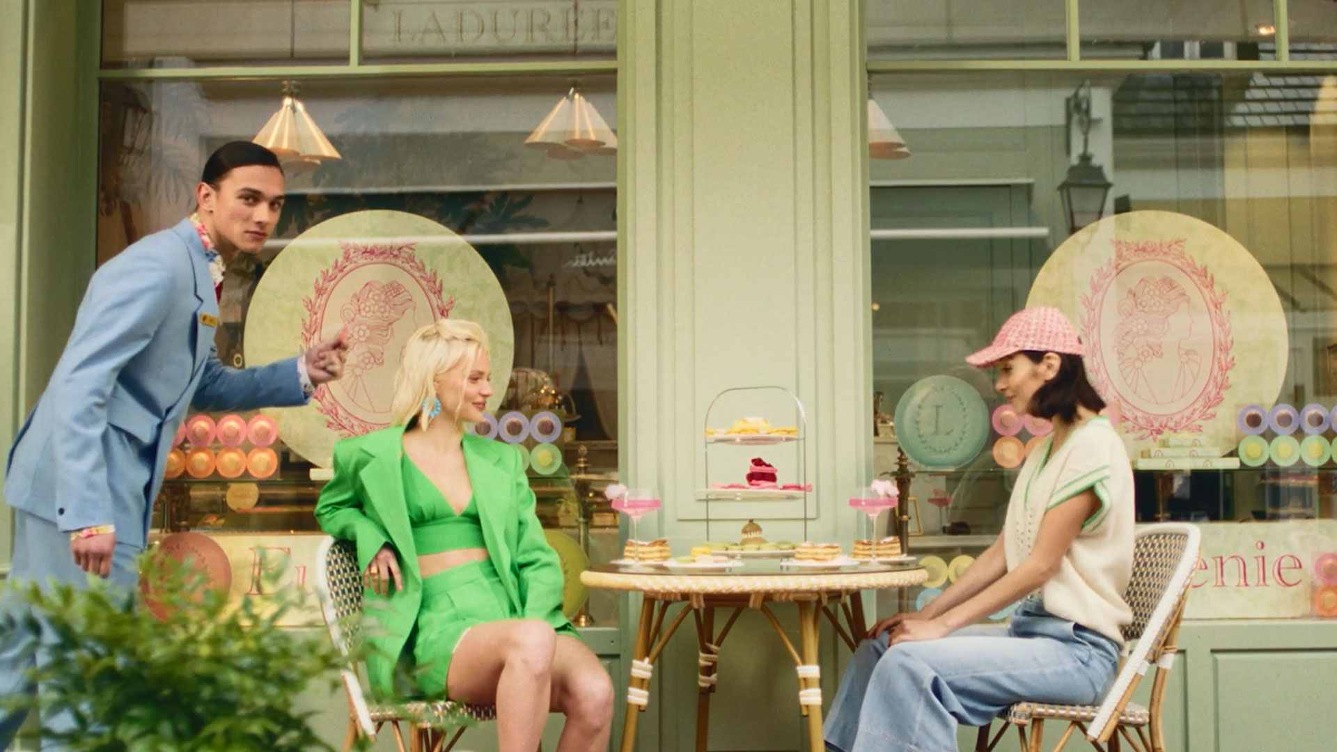 Neues aus dem Village Designer Outlet Shopping Wertheim Village