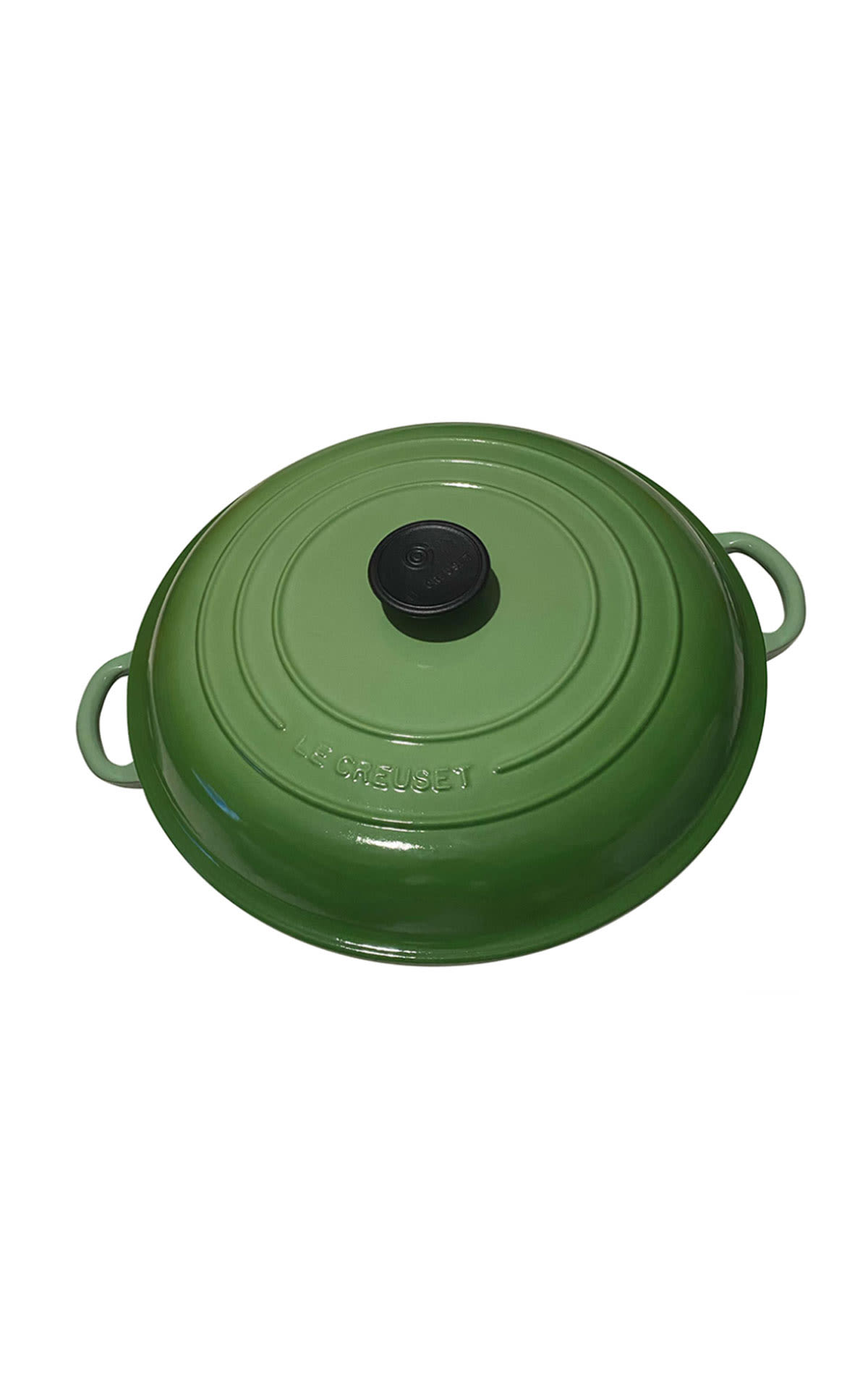 Le Creuset 30cm shallow classic range from Bicester Village