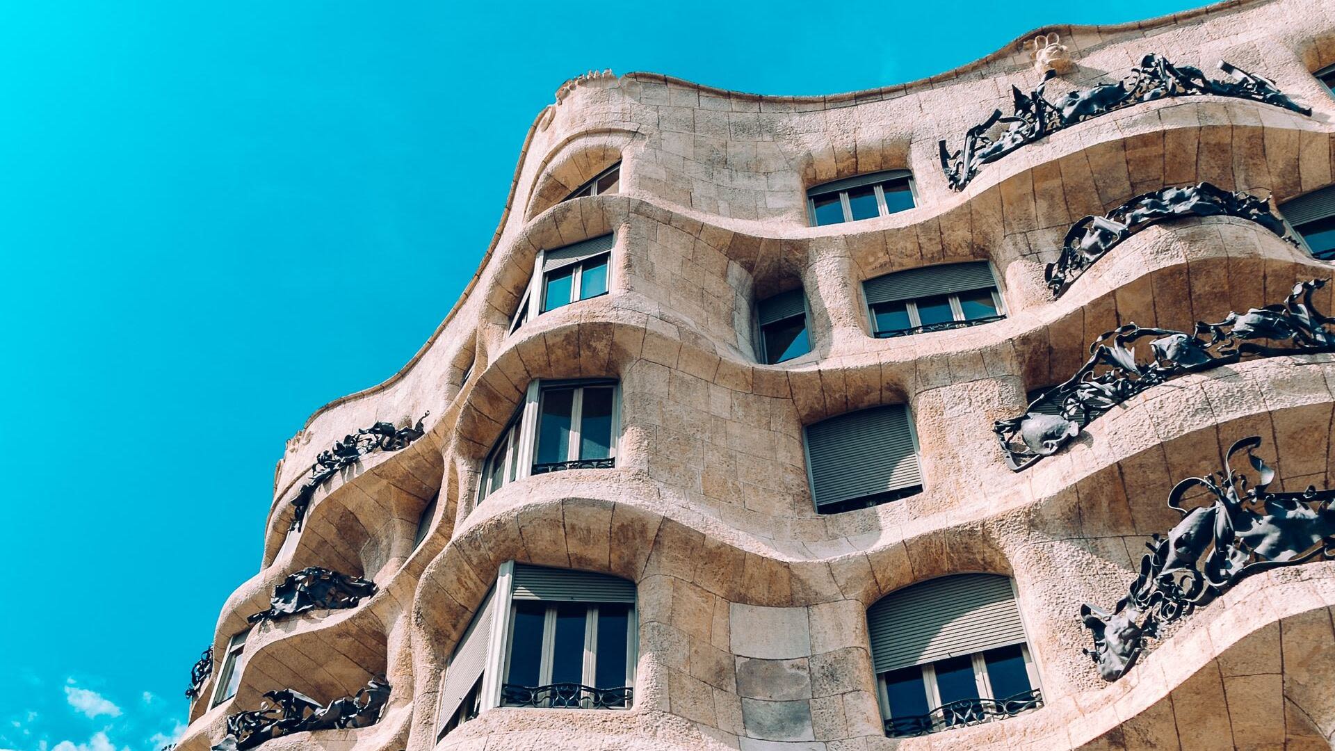 La Pedrera Barcelona La Roca Village