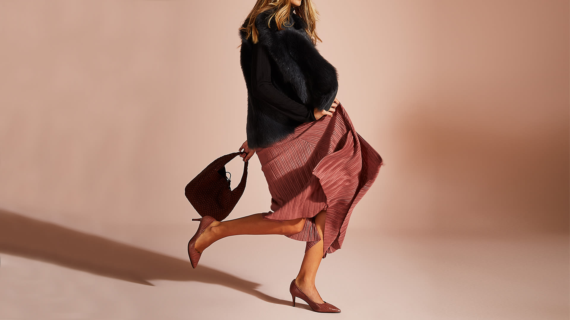 Woman with a lottusse bag