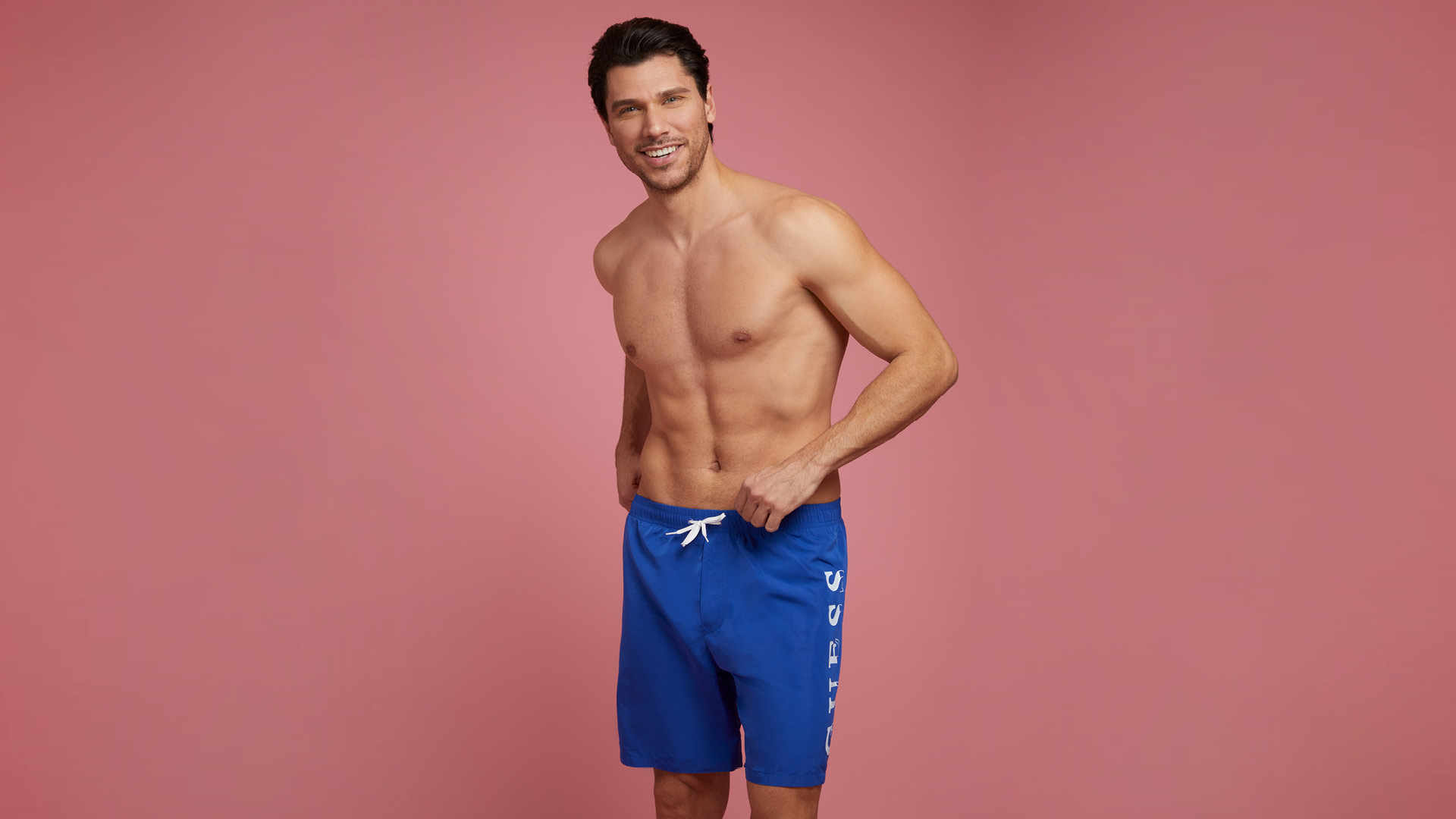 Guess Outlet | La Roca Village