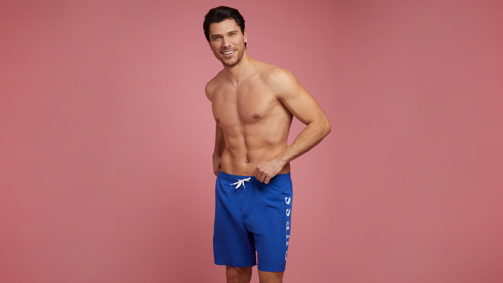 Guess, Handbags & Clothing Outlet Ireland Kildare Village