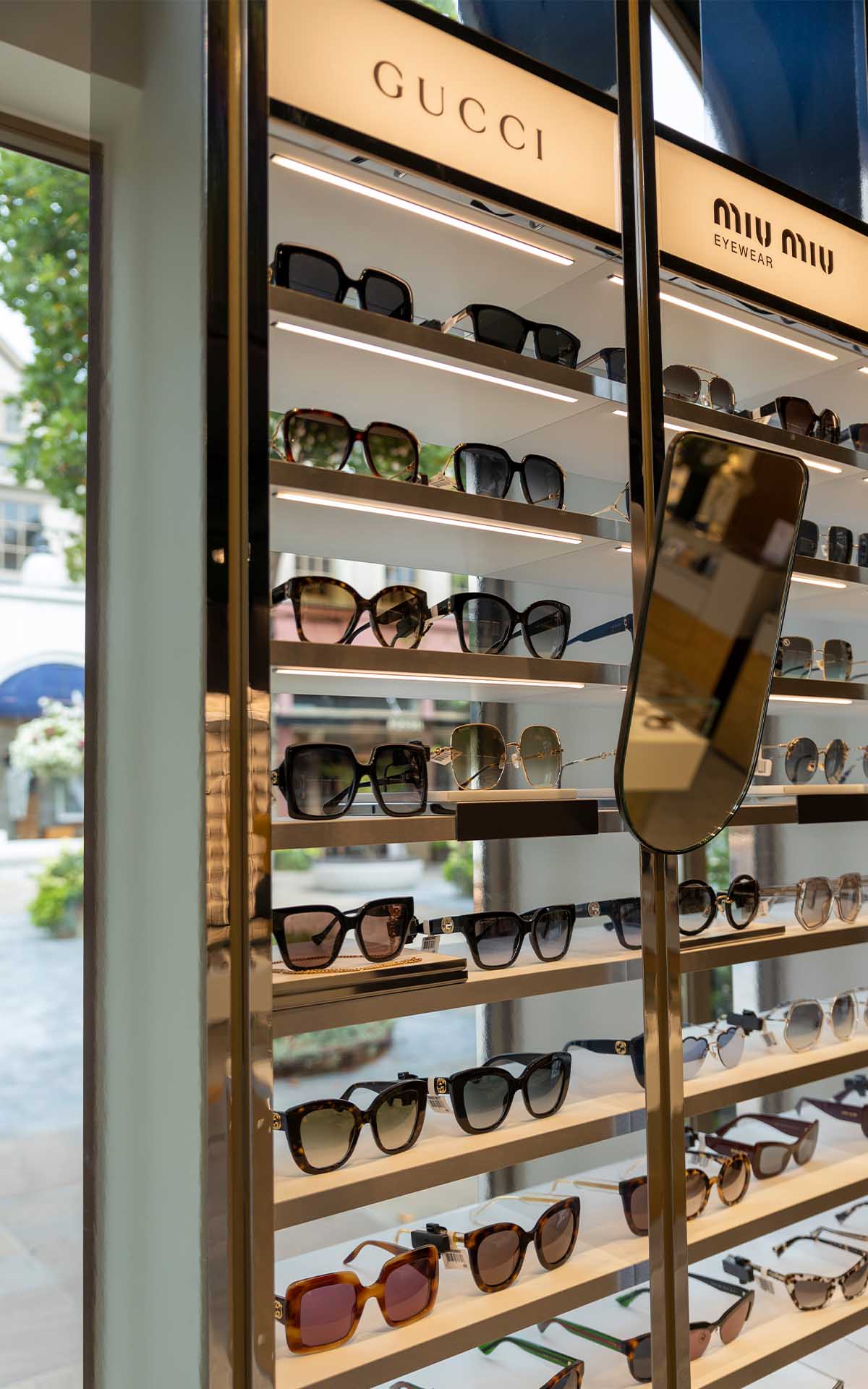 the sunglass store