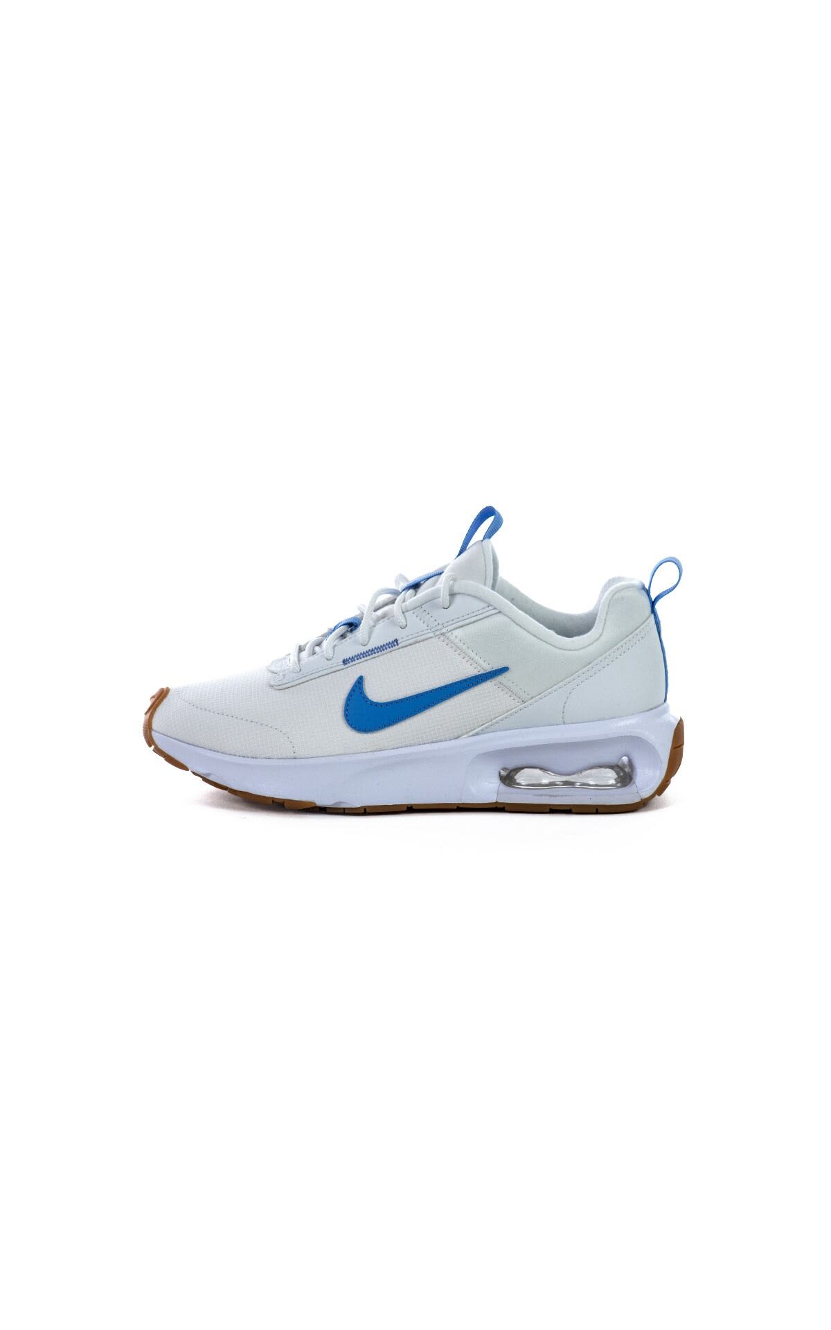 Nike shoes white and blue
