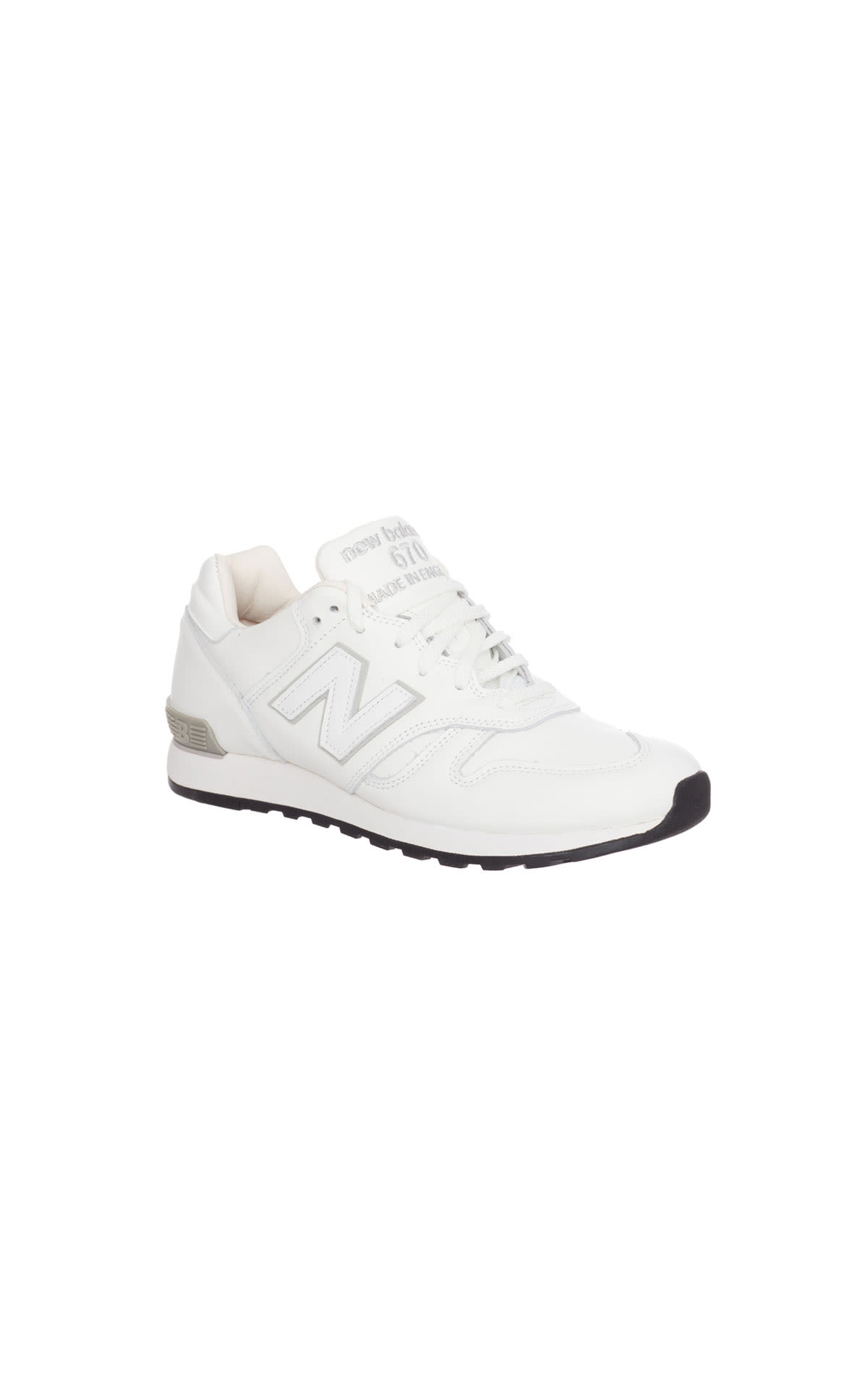 New Balance M670 sneaker from Bicester Village