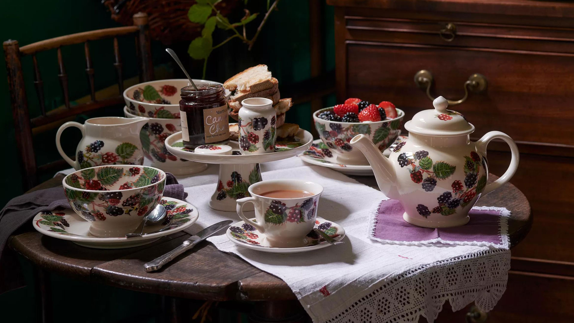 Emma Bridgewater Outlet Sale Now On Bicester Village