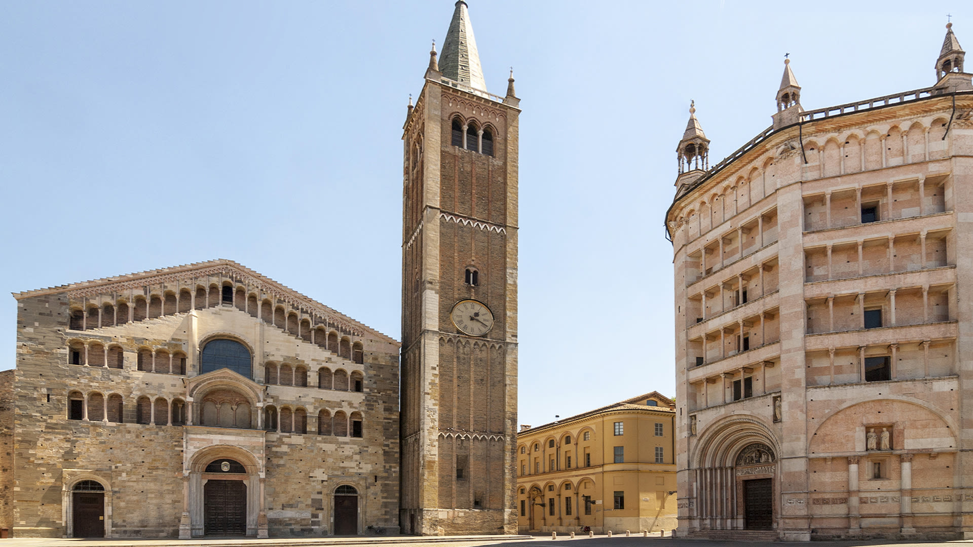 Duomo e Battistero di Parma per Fidenza Village