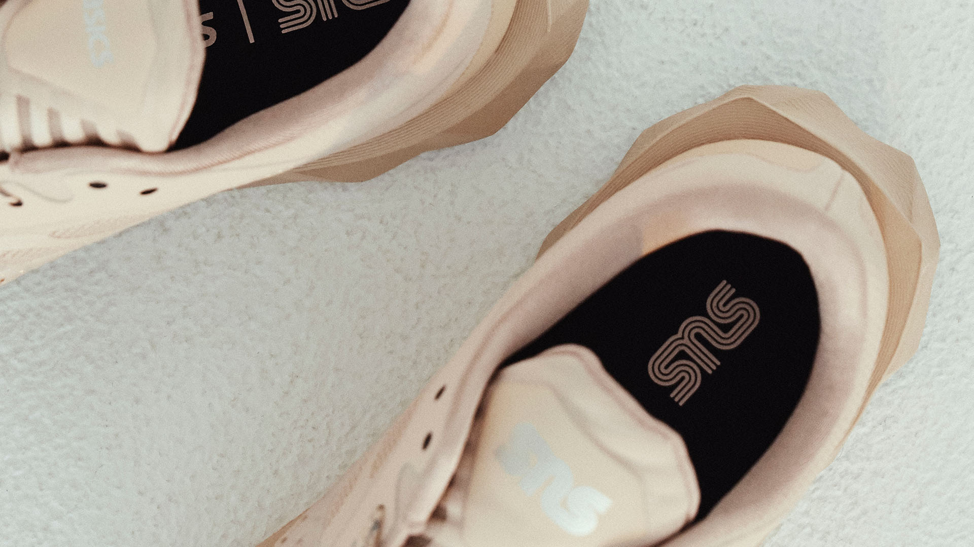 nearest asics store to me